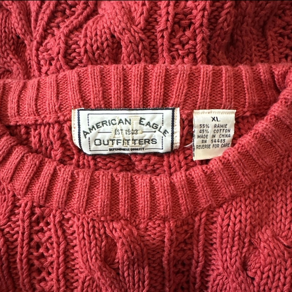 American Eagle Outfitters Vintage rare Sweater Red Cable Knit Pullover - Picture 6 of 8